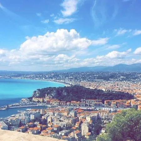 Hébergement de vacances Cosy Appartement, Vue Mer Panoramique